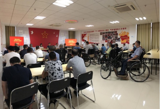 亚星yaxing221召开庆“八一”建军节座谈会暨第四期荣军论坛